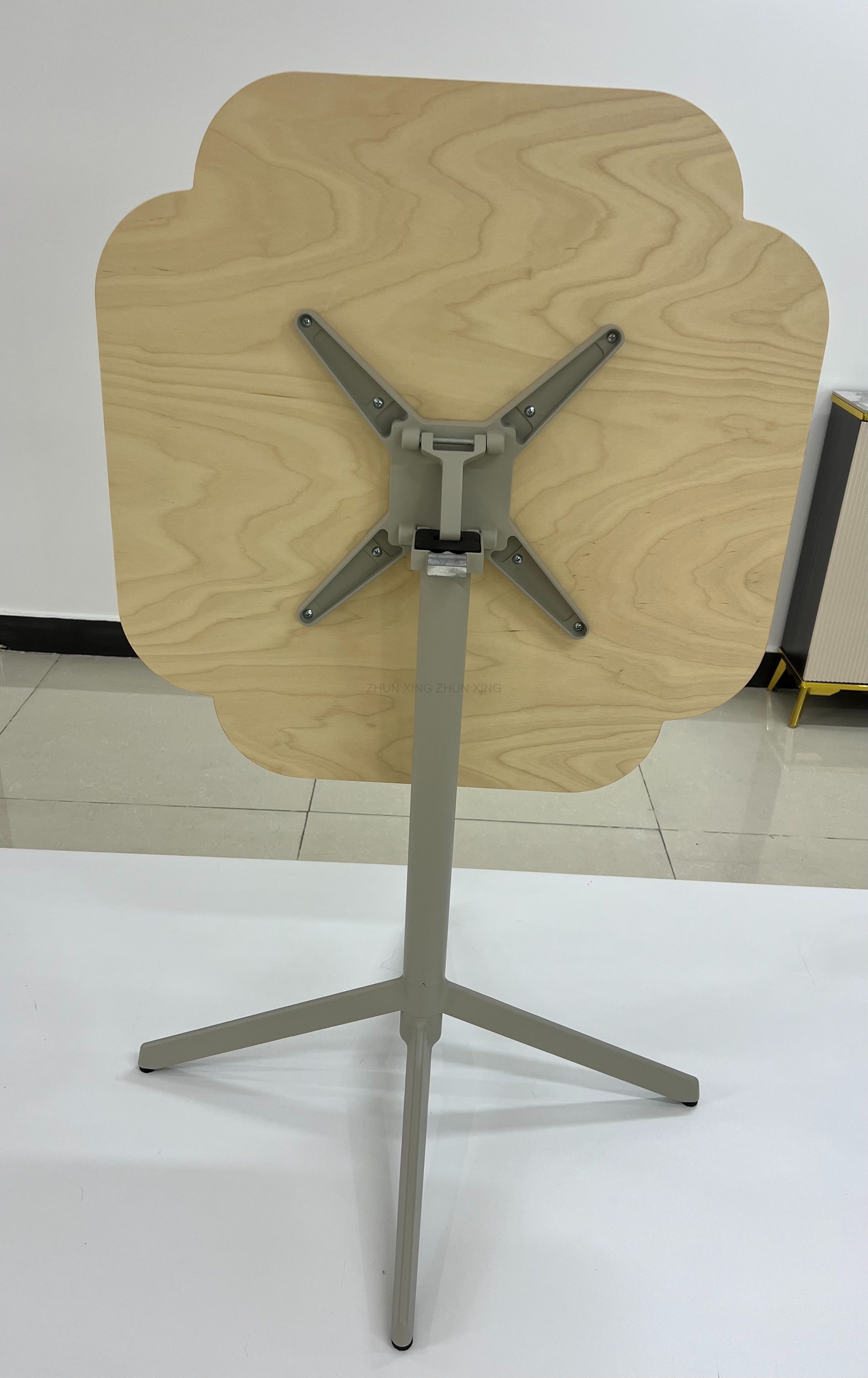 Home table